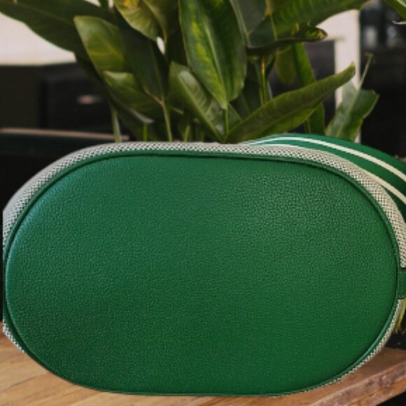 Kate Spade Rosie Bucket Bag in Green Bean - Picture 7 of 14